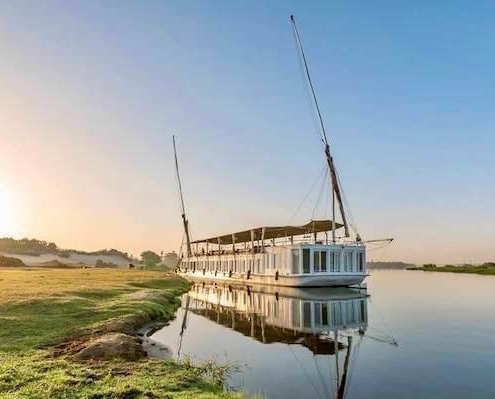 Nour El Nil Cruise