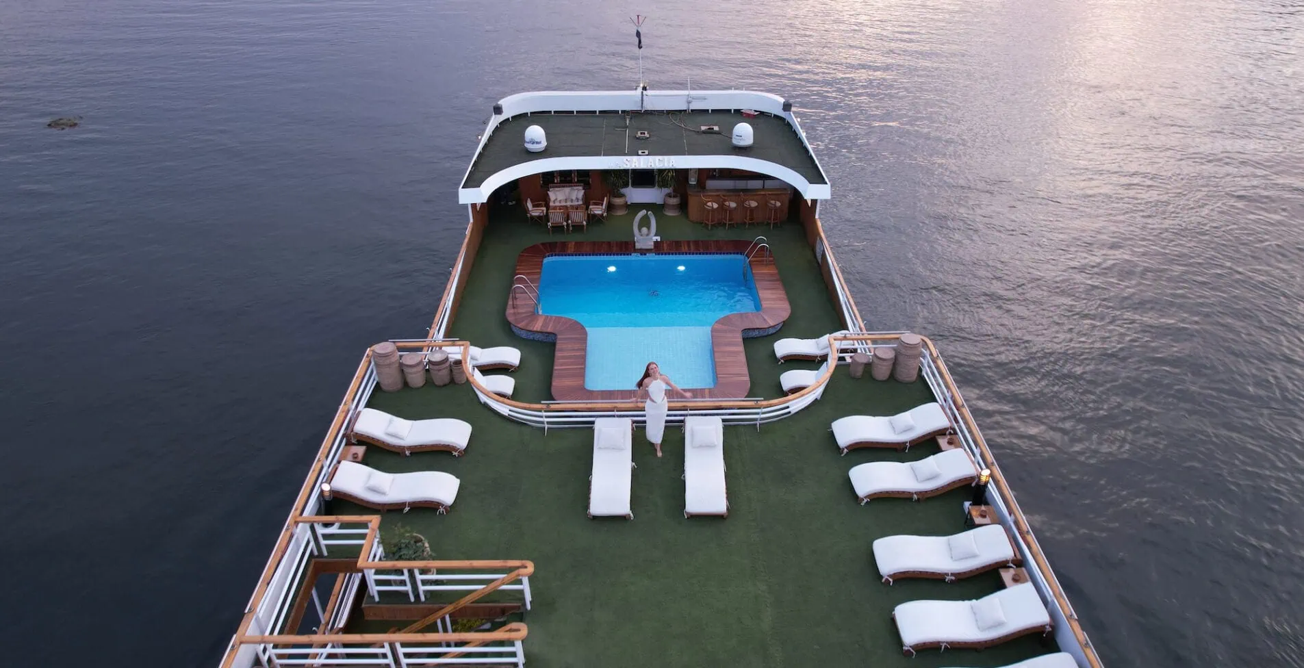 01. MS Salacia1 1905x976 crop 46 53