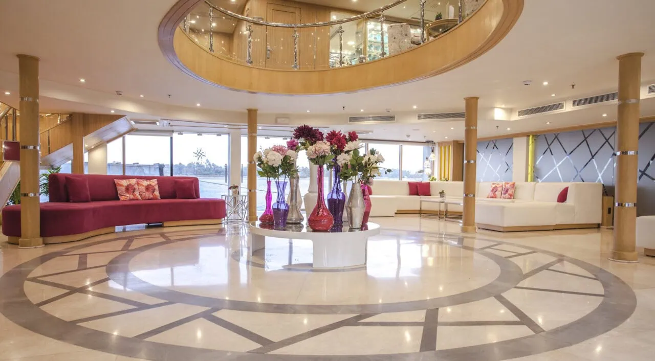 Main hall on MS Amarco with elegant décor