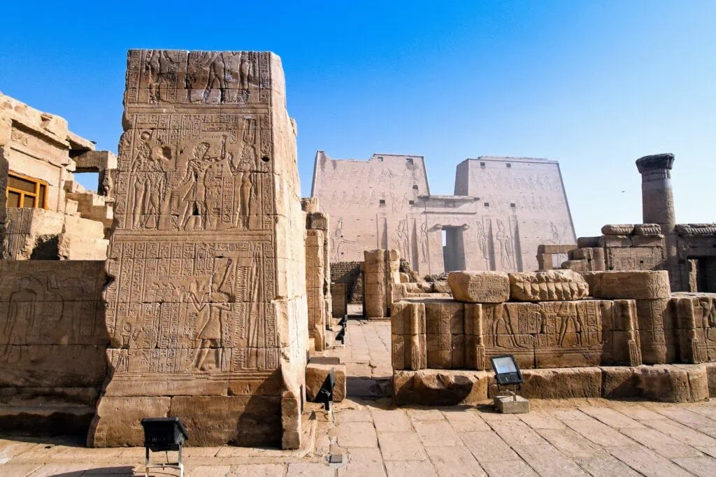 Templo de Edfu (Templo de Hórus), Edfu