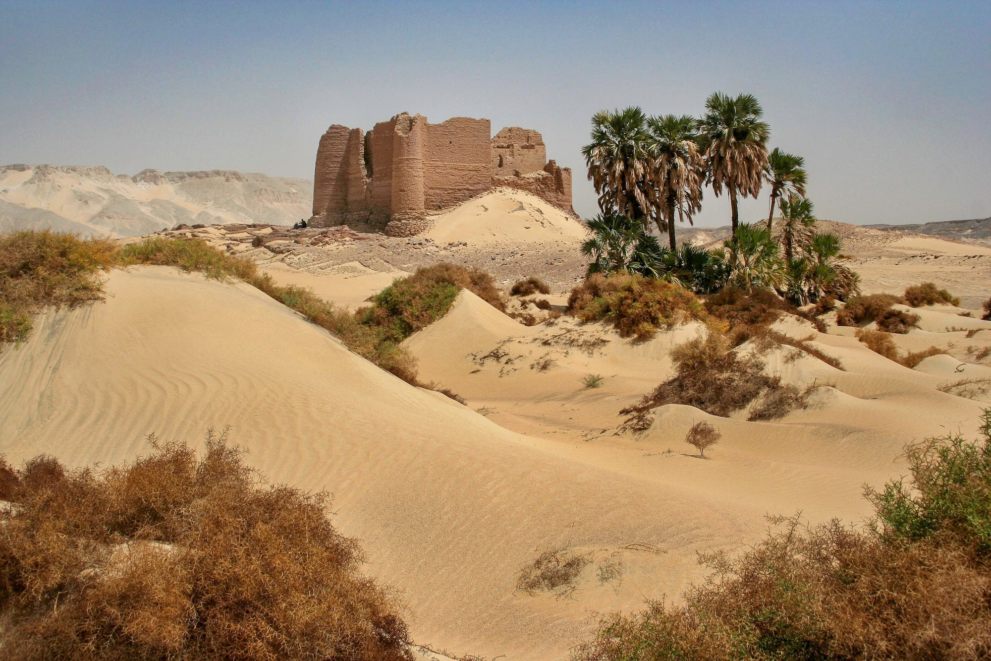 Qasr El Labeka in Egypt’s Western Desert – ancient Roman-era fortress ruins near the caravan routes of the Kharga Oasis