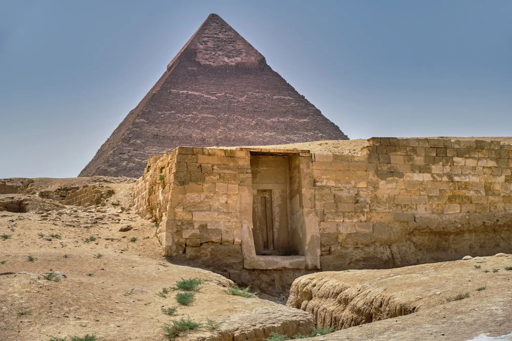 What is the Best Time to Visit the Pyramids in Egypt?
