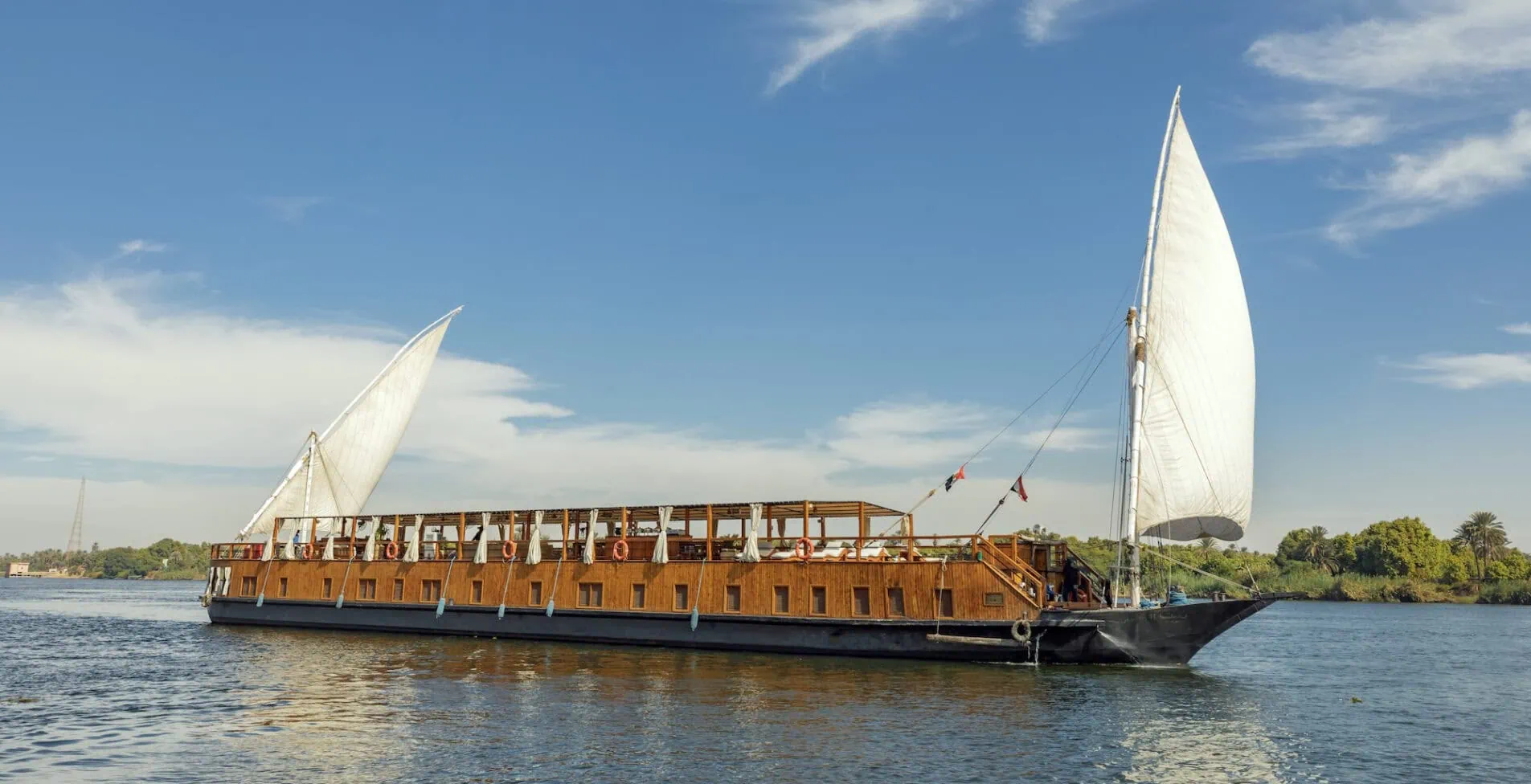 Ashranda Dahabiya nuun and nuut dahabiya nile cruise 1905x976 crop 52 71