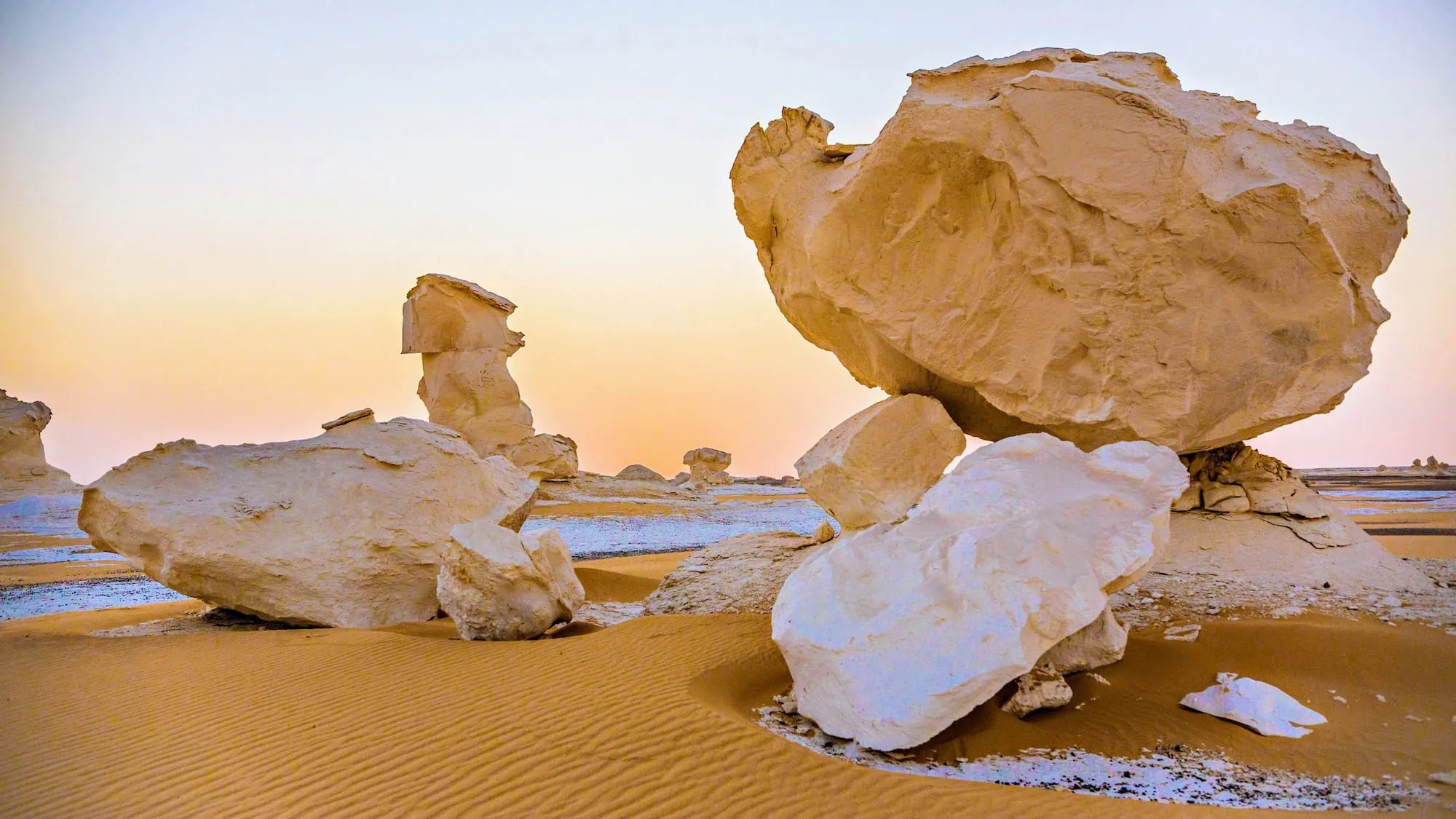 The White Desert, Western Desert