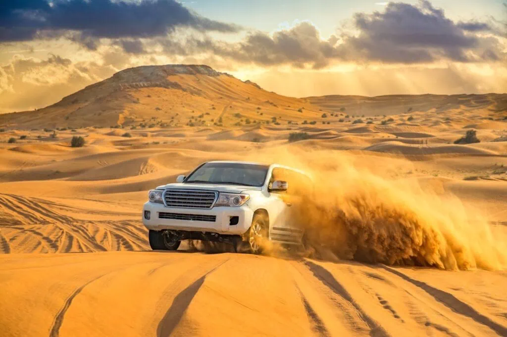 4x4 driving across Dubai’s desert dunes