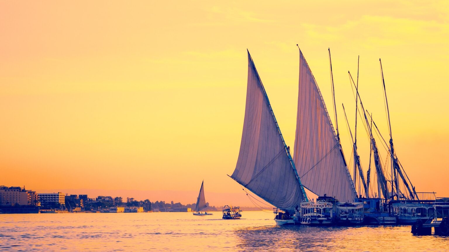 Felucca Nile Cruises → Explore The Best of Ancient Egypt [Amazing]
