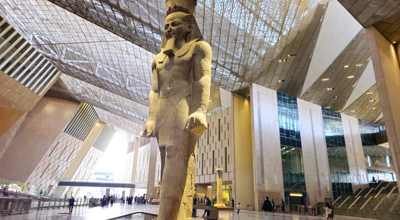 Grande Museu Egípcio, em Gizé, no Cairo