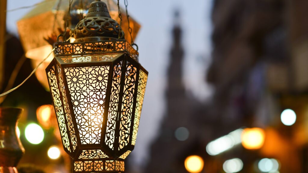 The old lantern in Khan Khalili bazaar 