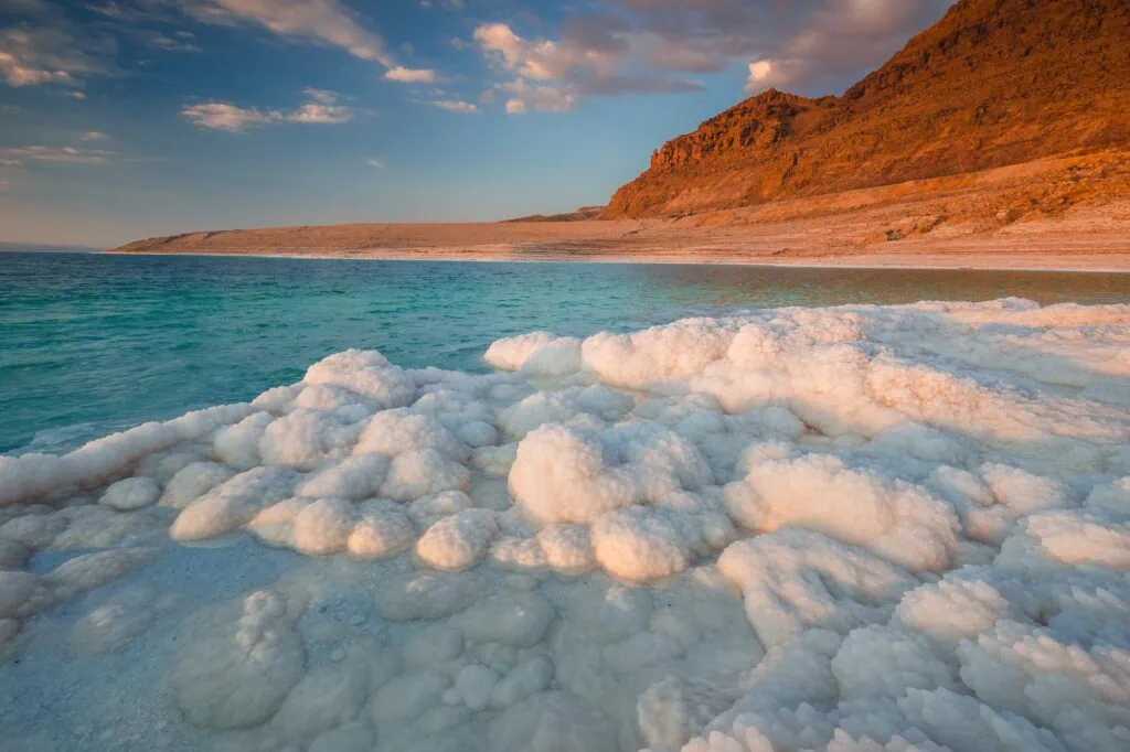Salt formations and shoreline landscapes along the Dead Sea, Jordan
