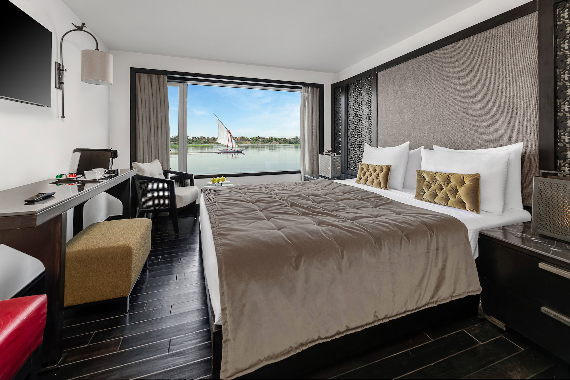 Comfortable cabin on Mövenpick MS Darakum with river view