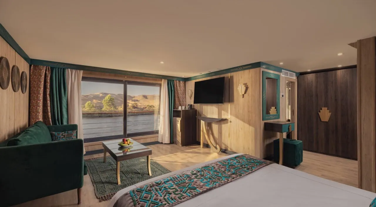 Luxury suite on DWA Nile Cruise