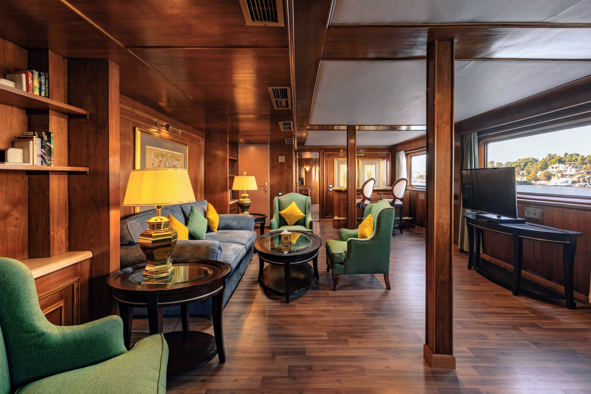 MS Salacia Nile Cruise Master Suite Lounge