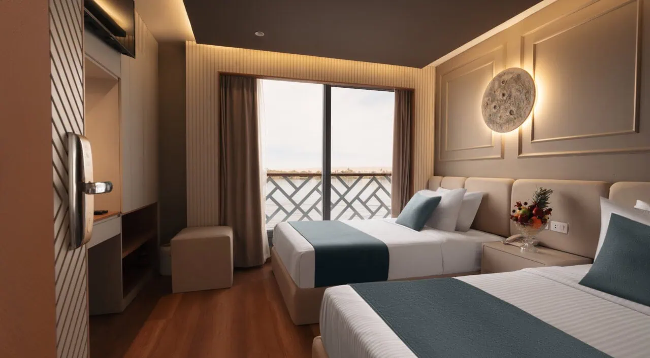 Elegant cabin on Merit Dahabiya with Nile view