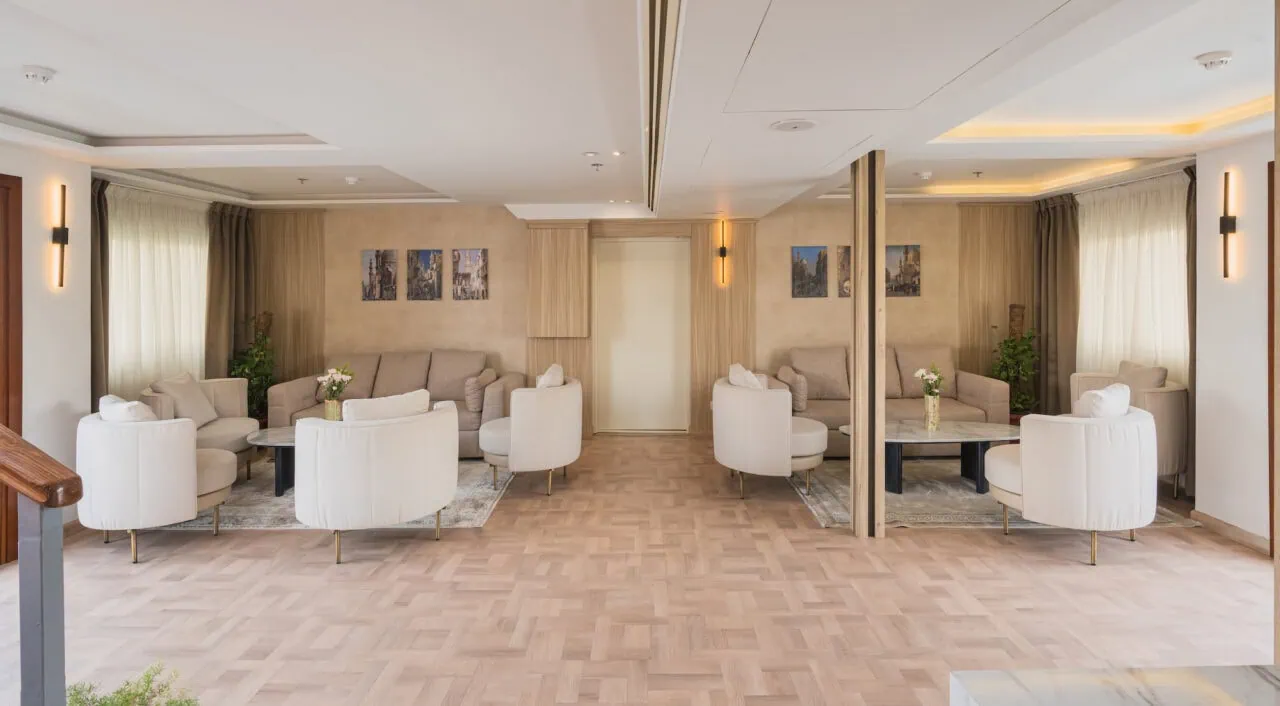 Elegant lounge on Merit Dahabiya with comfortable seating