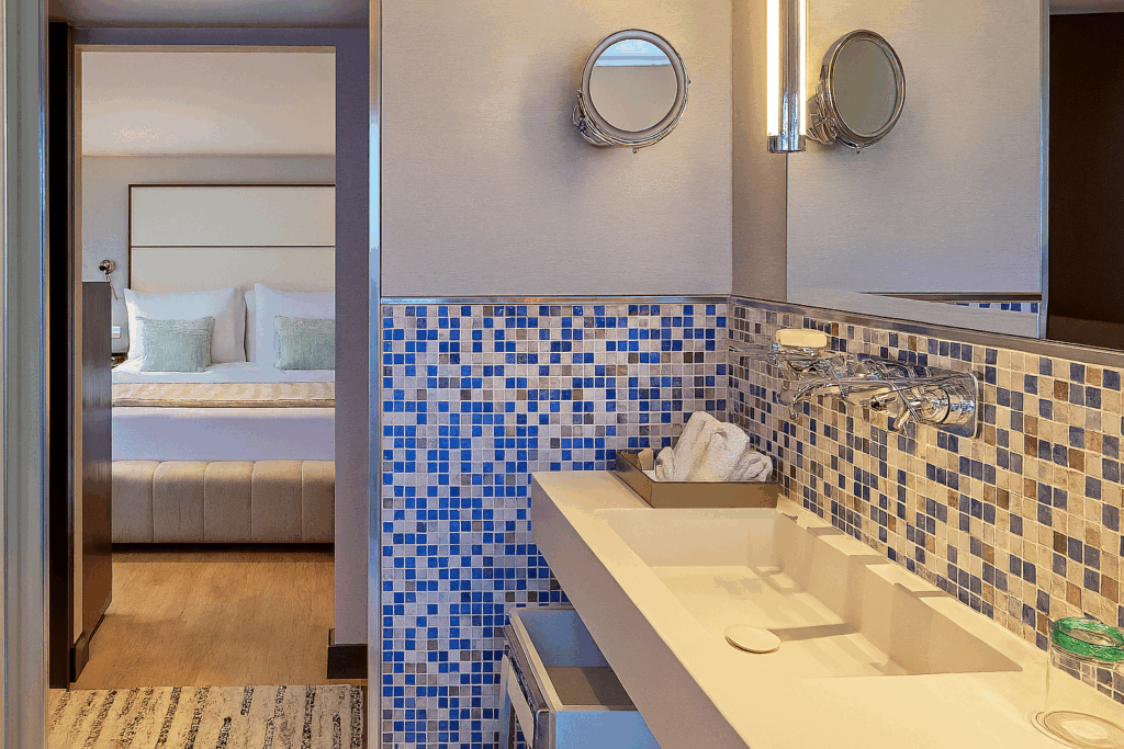 Oberoi Zahra nile cruise ship bathroom