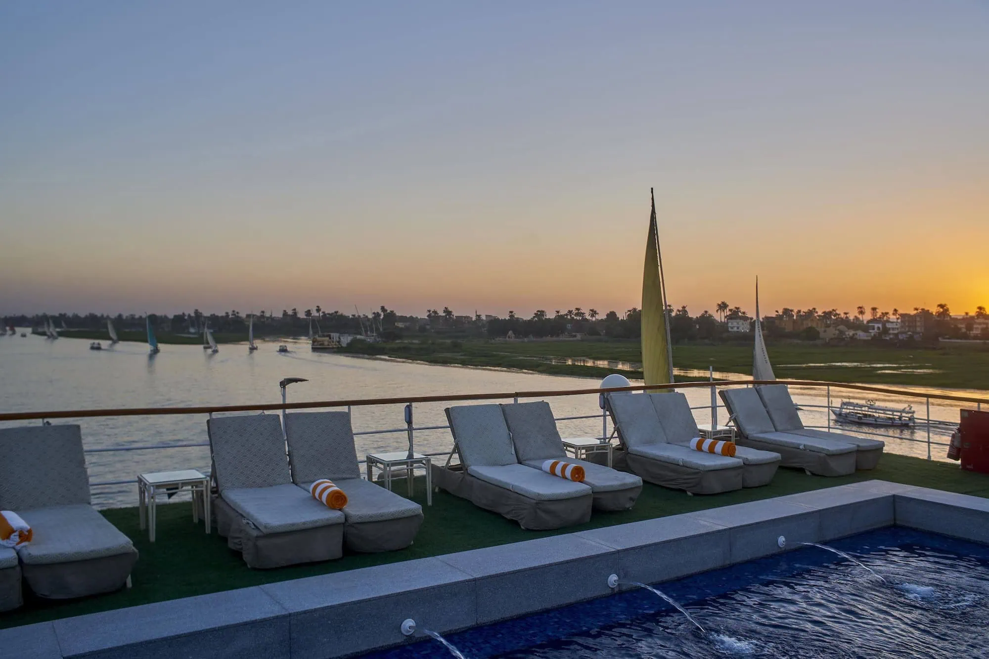 Long Nile Cruises from Cairo to Luxor and Aswan