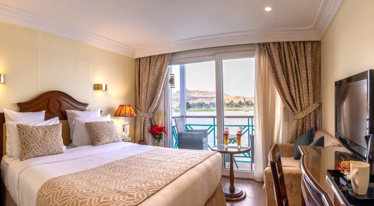 Suíte de luxo no Sonesta Moon Goddess com varanda privativa