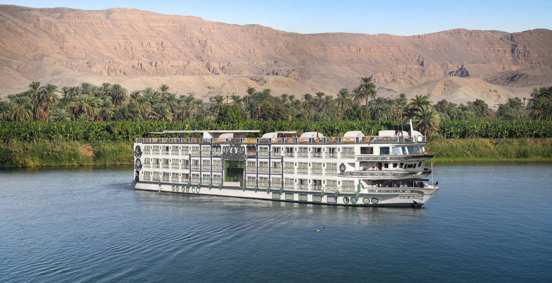 Sonesta St. George nile cruise ship 1905x976 crop 52 57