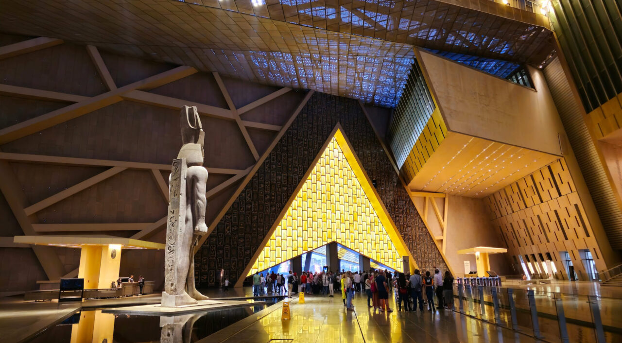 Grande Museu Egípcio, em Gizé, no Cairo