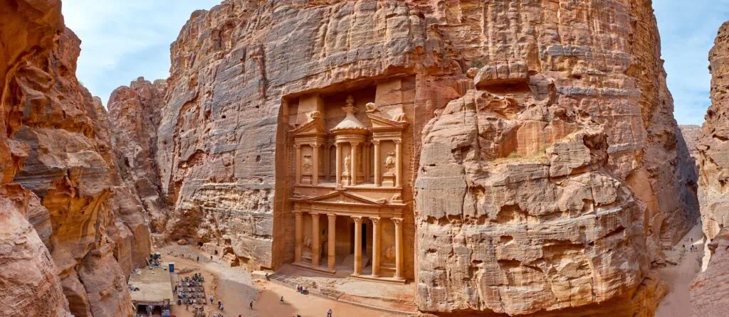 The Treasury (Al-Khazneh) at Petra in Jordan, a rock-cut Nabataean facade from around the first century BC, the centrepiece of an Egypt and Jordan trip and the most popular country to add to an Egypt tour from Australia.