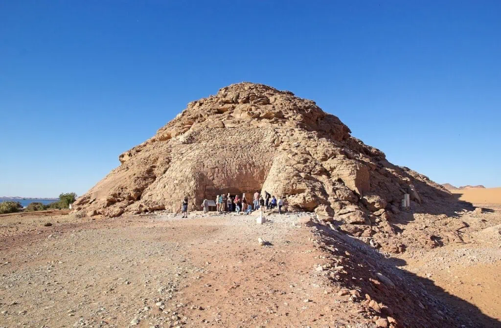 Tumba de Pennut, Núbia