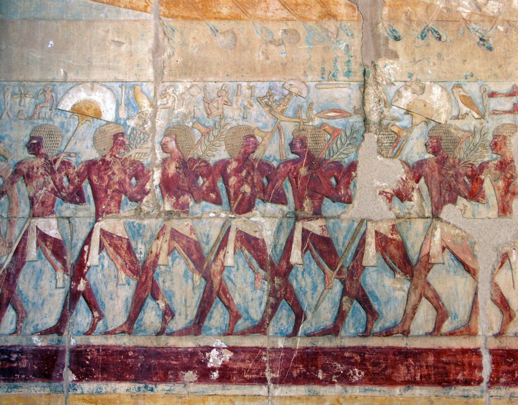 Decoração de parede no Templo de Hatshepsut