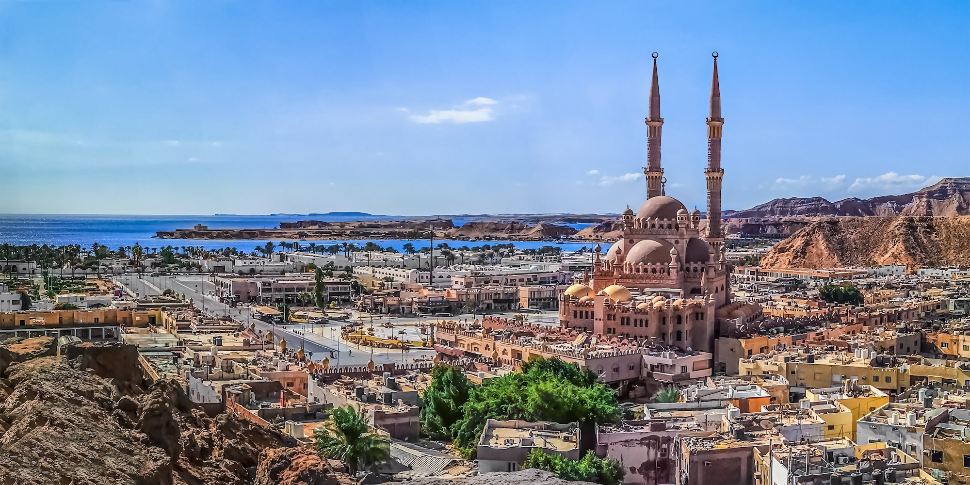 Scenic view of Al-Mustafa Mosque with minarets overlooking the Red Sea in Sharm El Sheikh