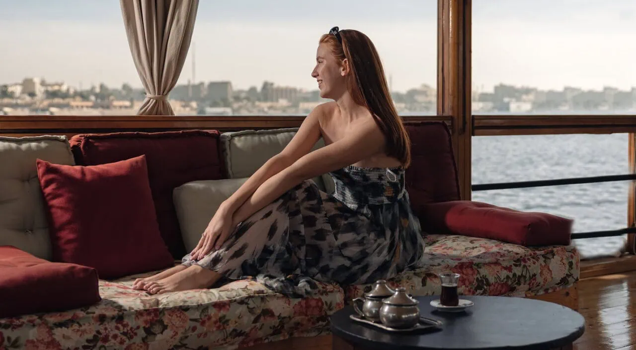 Guests relaxing on Nuut or Nuun Dahabiya sun deck