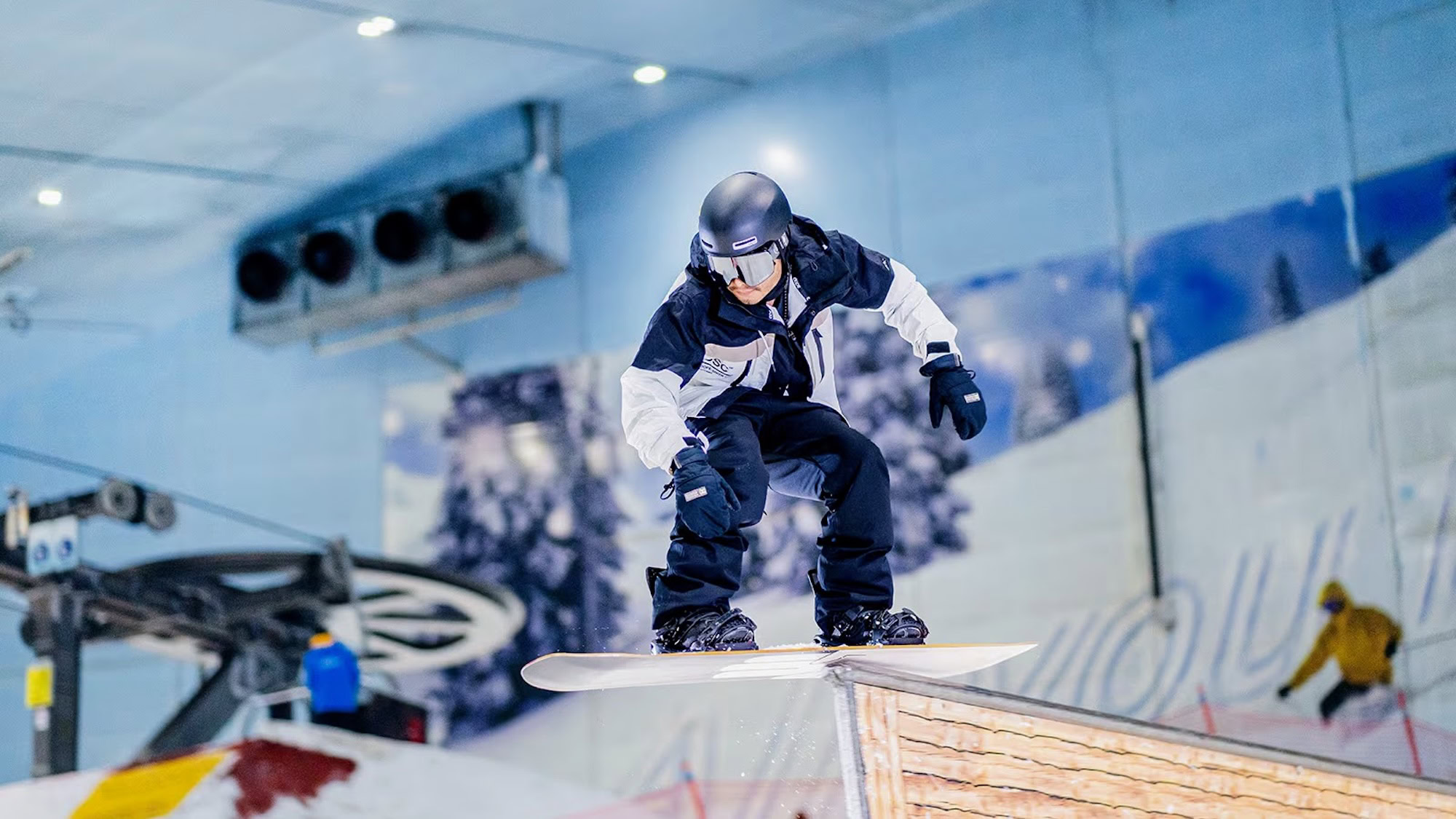 Ski Dubai – Skiing, Snow Boarding, Toboggan Rides and More in the Heart of Dubai