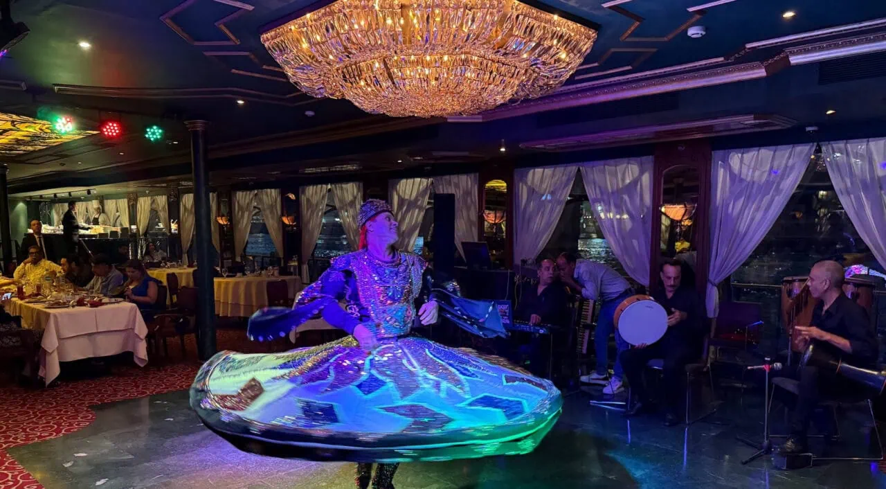 Cairo Maxim dinner cruise