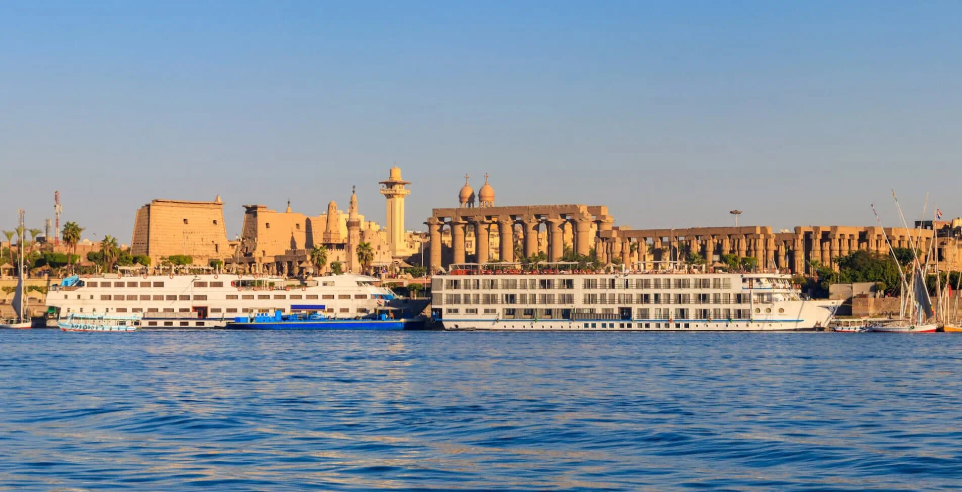 Luxor Temple is a large Ancient Egyptian temple complex on east bank of Nile river in Luxor 1905x976 crop 46 52