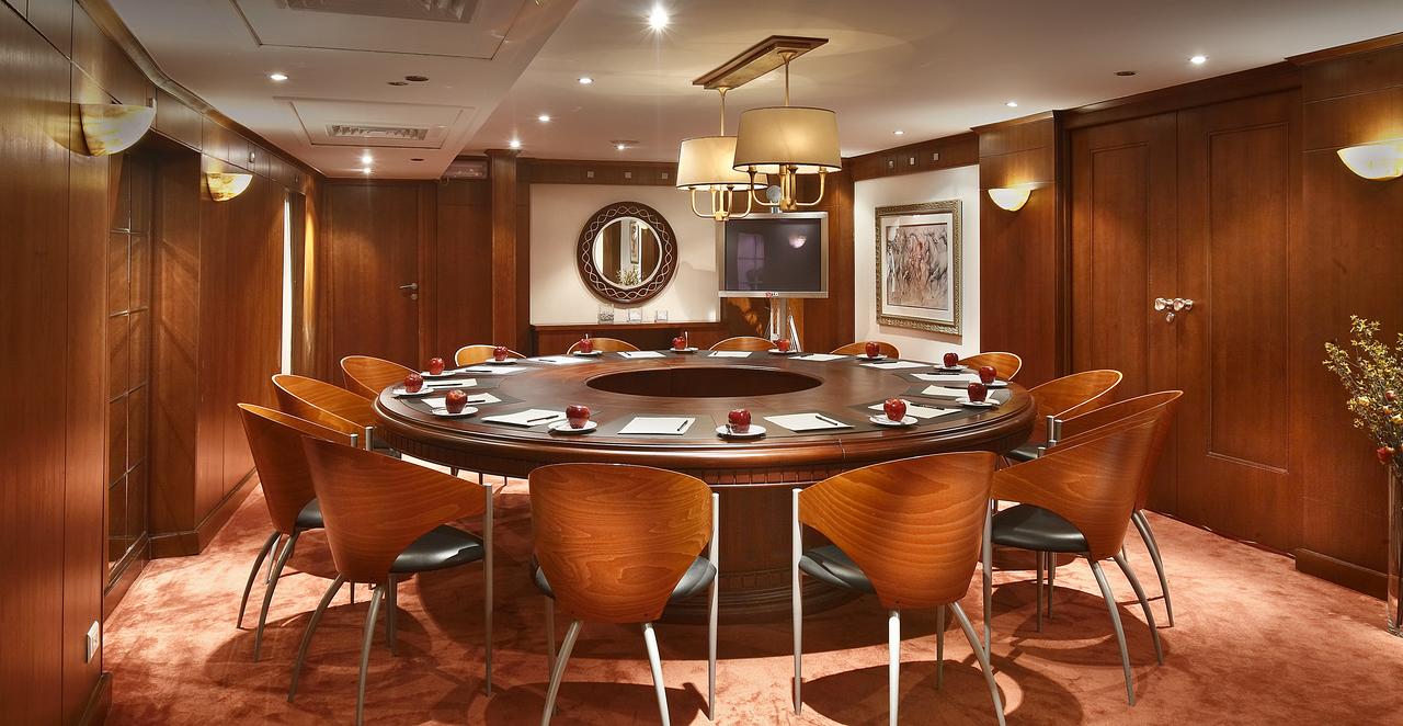 Sala de reuniões no MS Nile Goddess