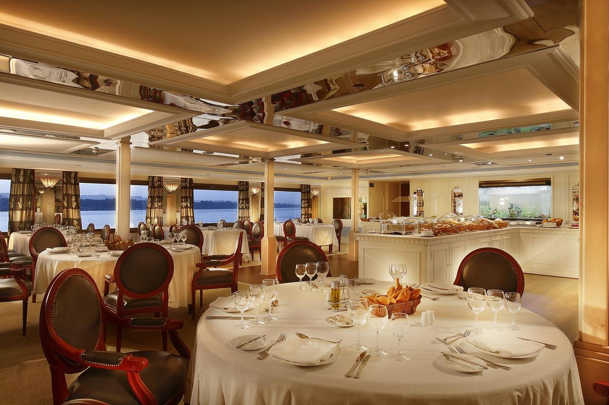 Restaurante no MS Nile Goddess