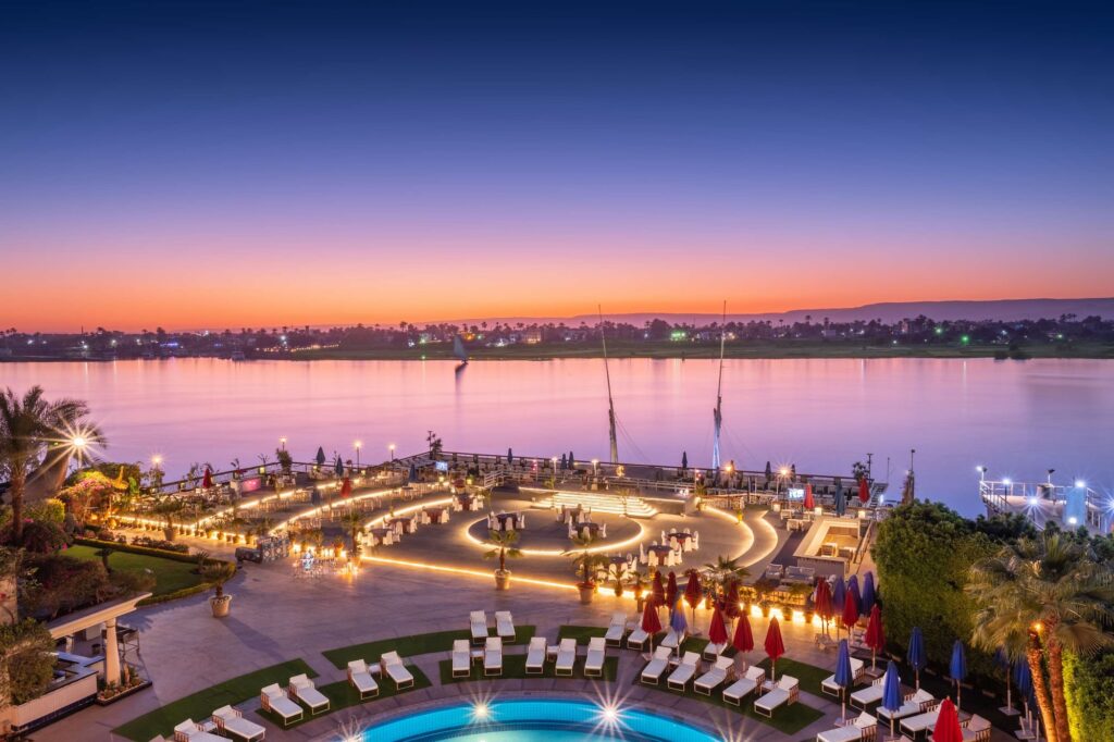 Hotel Sonesta St. George com vista para o rio