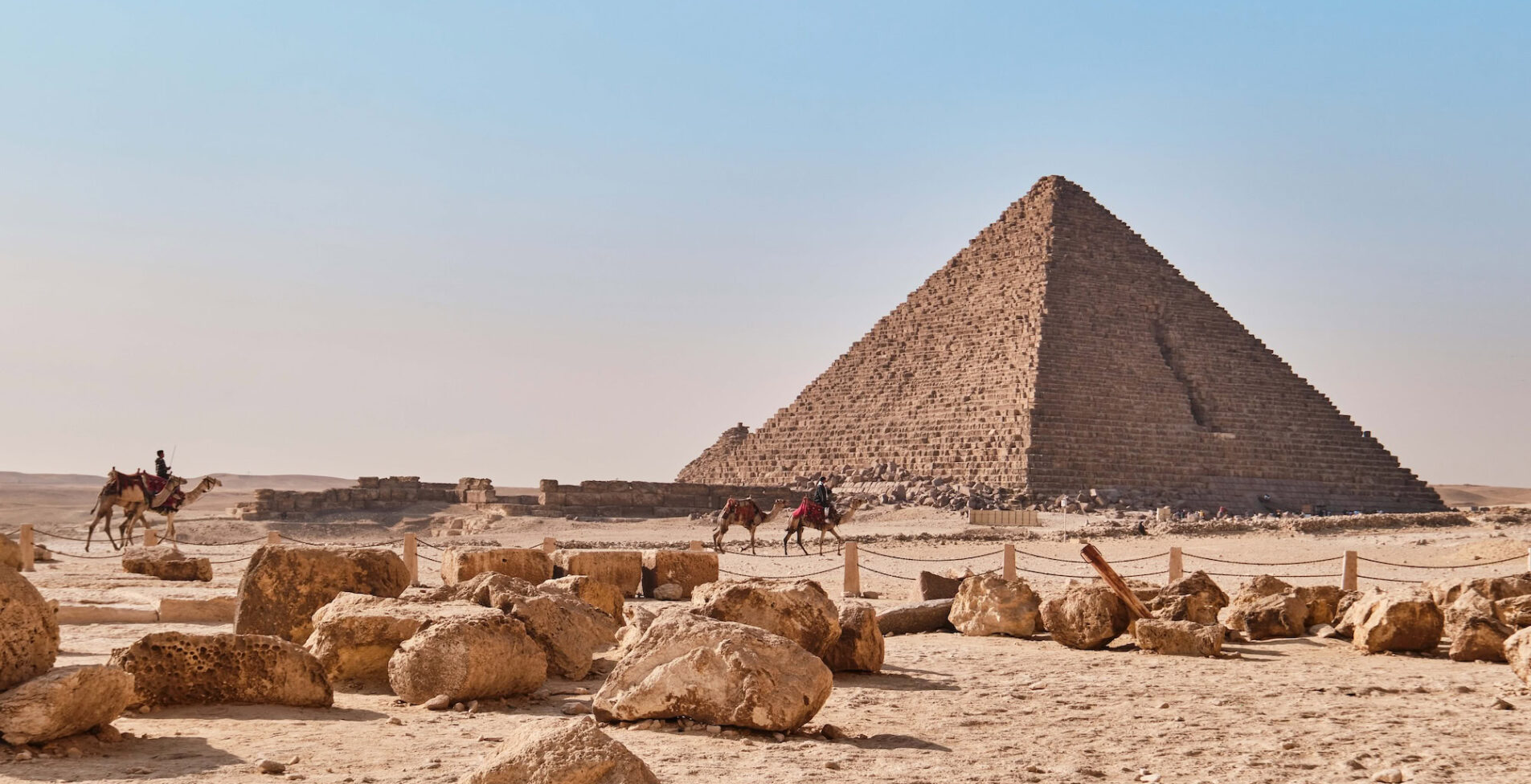 The Pyramid of Menkaure the smallest of the three pyramids of Giza Plateau 1905x976 crop 4 51