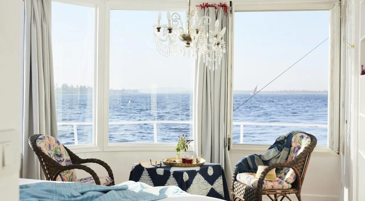 Nour El Nil Dahabiya suite