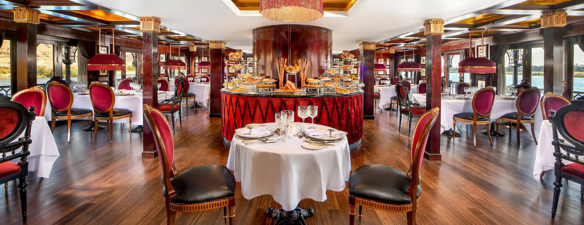 Elegant restaurant aboard Mövenpick SS Misr